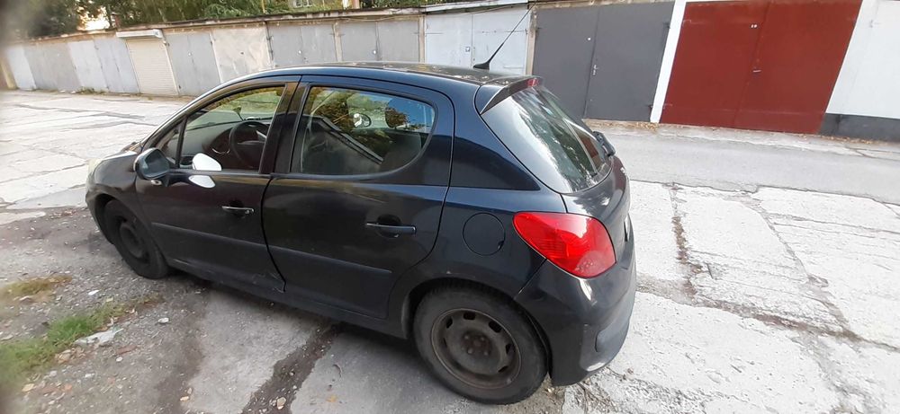 Sprzedam Peugeot 207