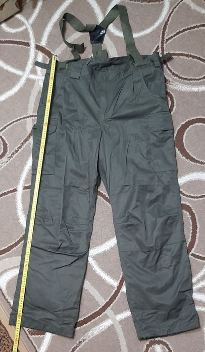 Штани вітровологі захисні зимові.