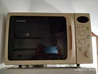 Microondas digital com grill
