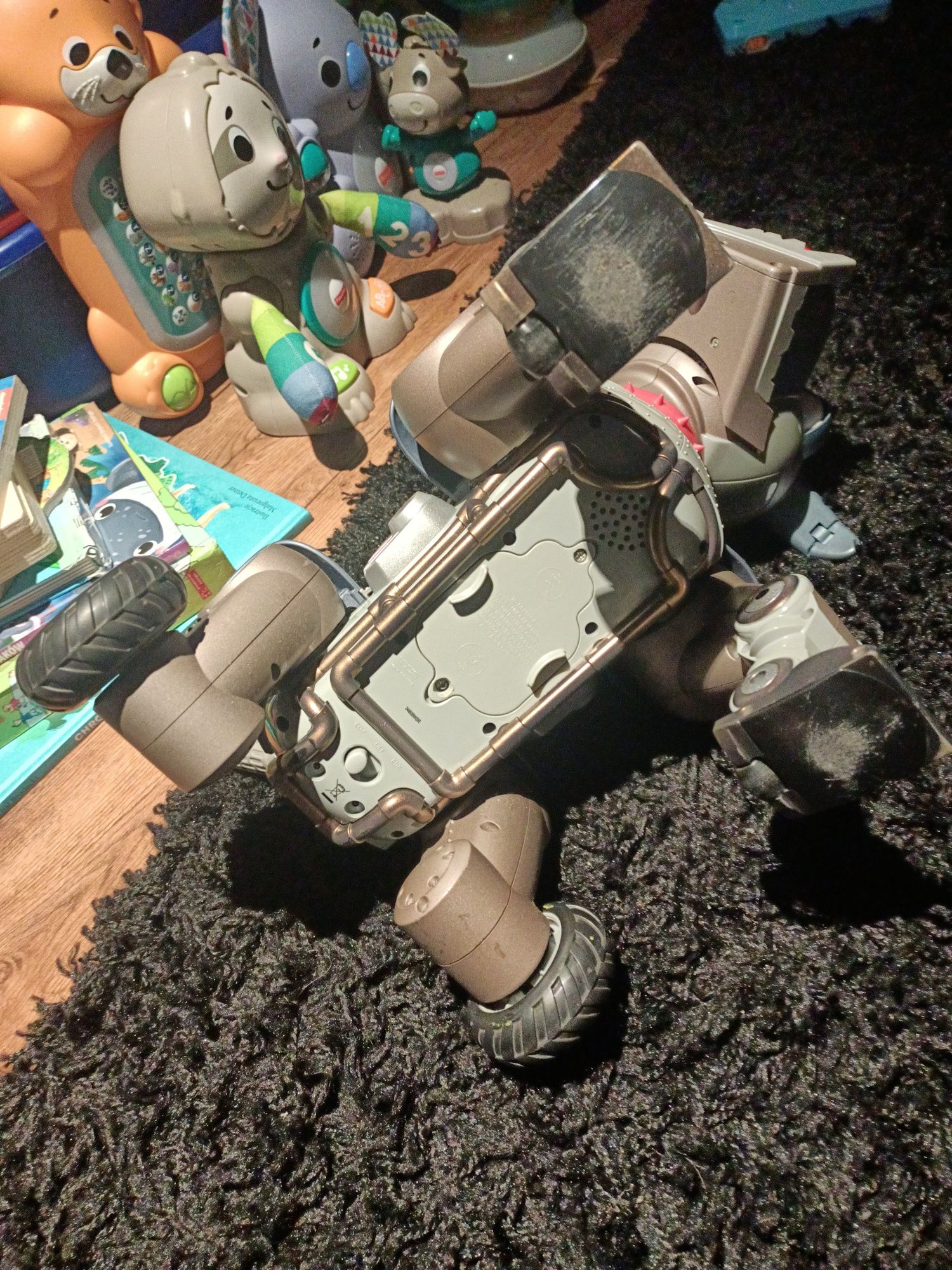 Pies piesek robot interaktywny sterowany Wow Wee