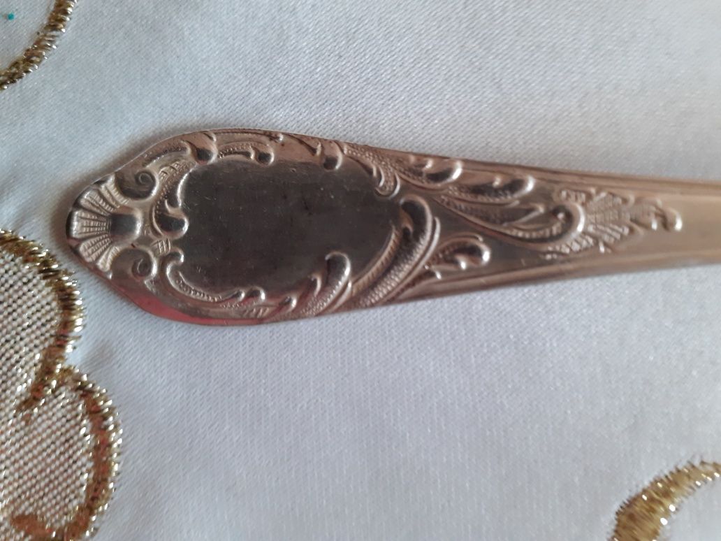 SPRZEDAM Łyżki platerowanych duże