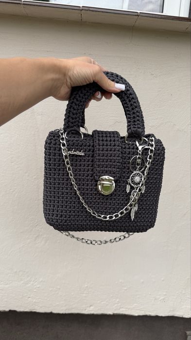 Torebka do ręki ręcznie robiona ze sznurka Handmade dziergana