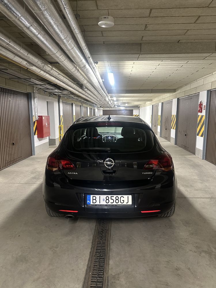 Opel Astra J 1.4 Turbo