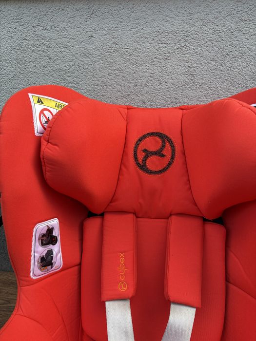 Cybex SIRONA Z i-Size Do OBROTOWEJ Bazy Cybex Z ISOFIX Gold-burnt red