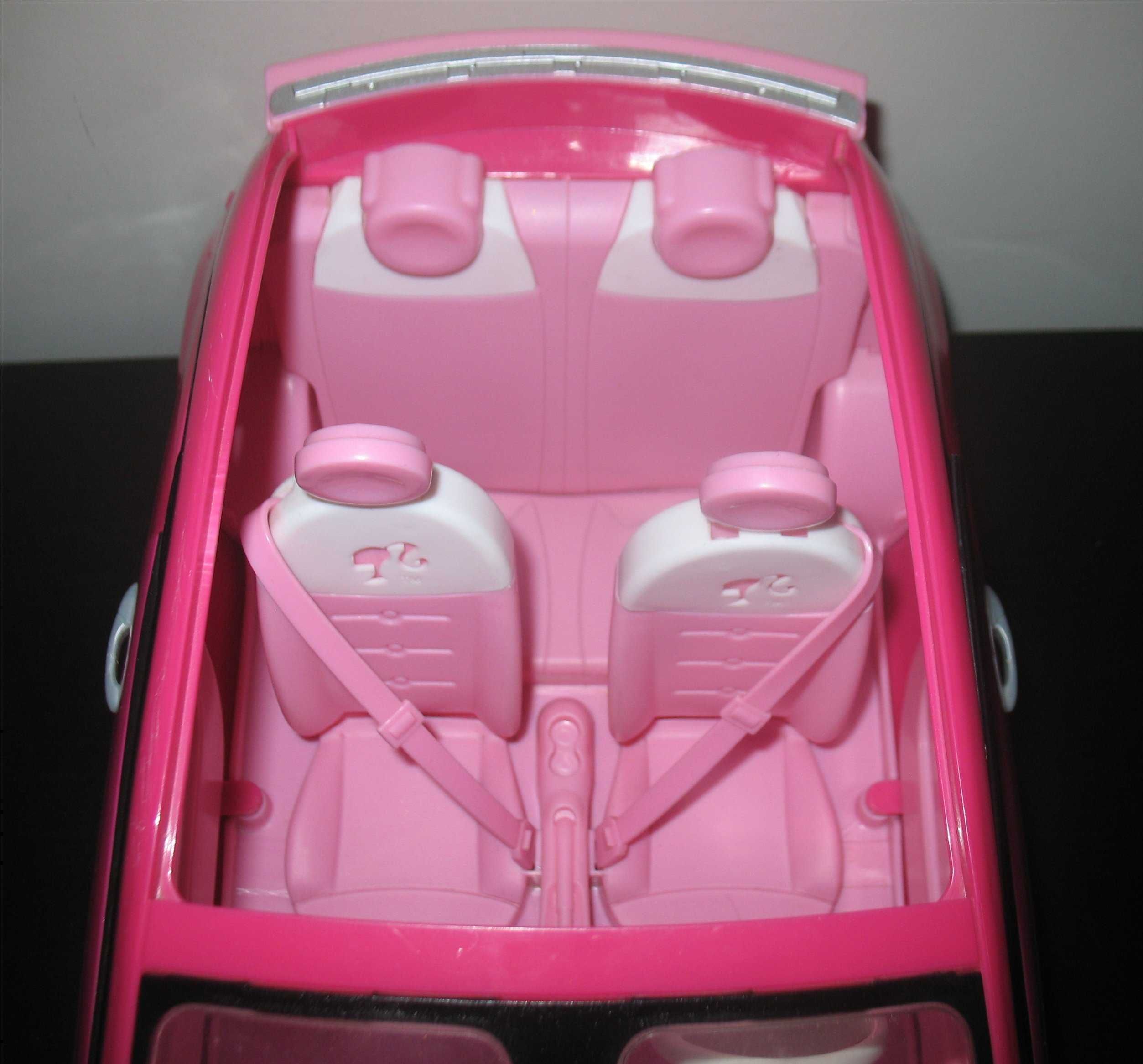 Fiat 500 do conjunto Barbie Y6857