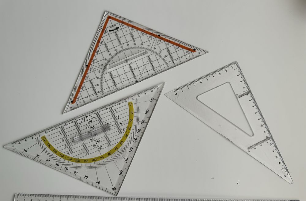 Réguas/ Esquadro/ Esquadro Geométrico
