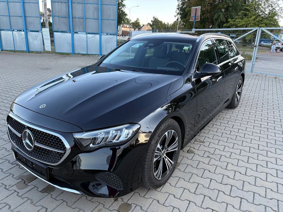 Mercedes-Benz Klasa E Mercedes E220 2024 na gwarancji do 2026