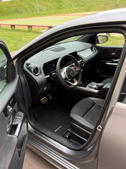 Mercedes B220 d AMG stan perfekcyjny.