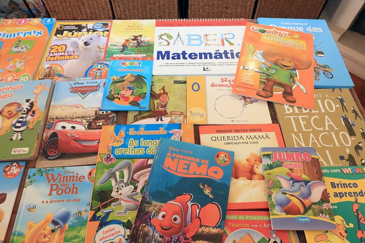 Biblioteca livros infantil e juvenil
