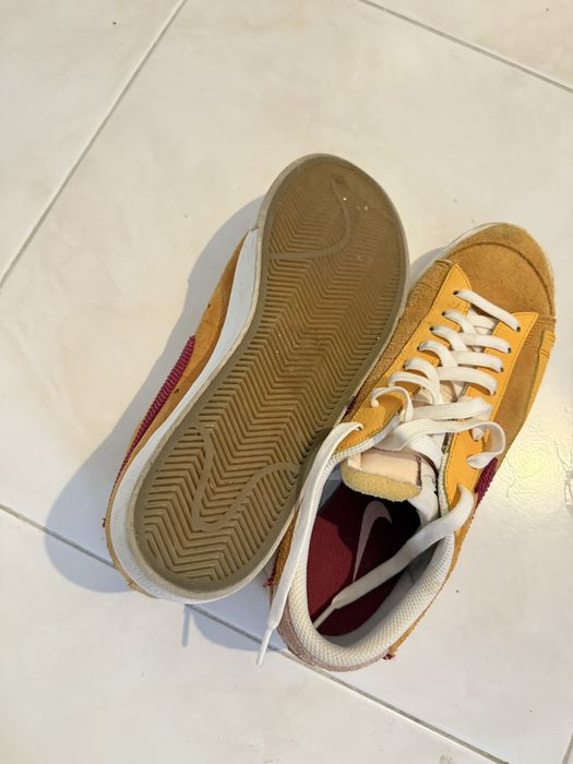 Sapatilha Nike Blazer Low Amarelo/Mostarda EU41