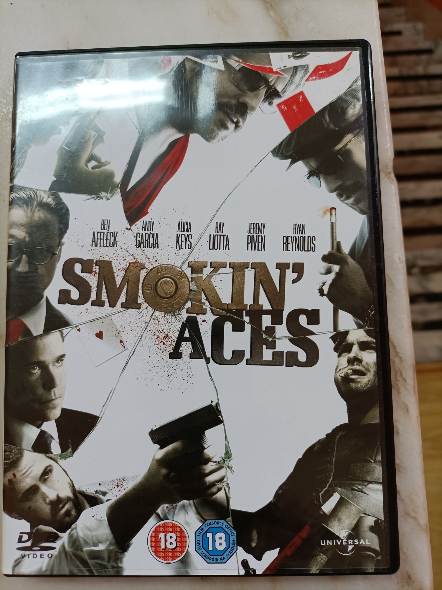 DVD original "Smoking Aces"