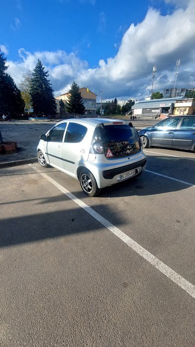 Продається автомобіль Сітроєн с1 автомат