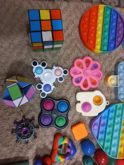 Головоломки, радуга, попыт, антистресс
