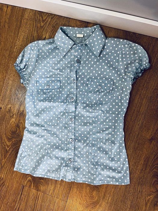 Blekitna koszula w kropki z krotkim rekawem s 36