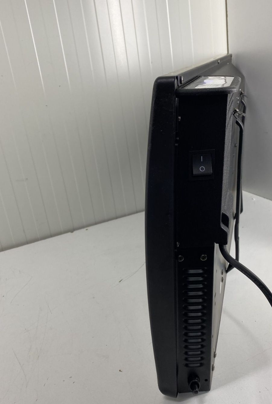 Новый! Настенный конвектор, обогреватель Klarstein Hot Spot Slimcurve