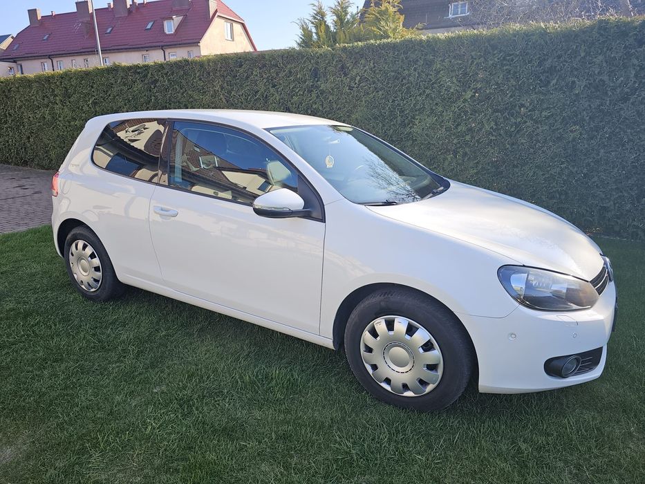 Volkswagen GOLF VI 1.6 TDI Highline automat DSG