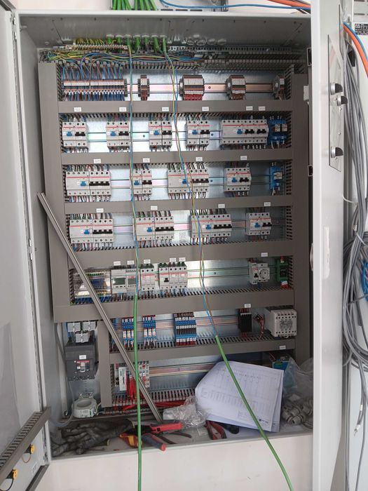 Serviços em Pladur (Gesso Acartonado) e Remodelações em Geral.