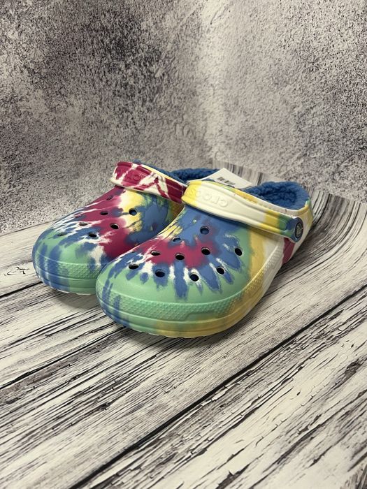 Капці від бренду Crocs