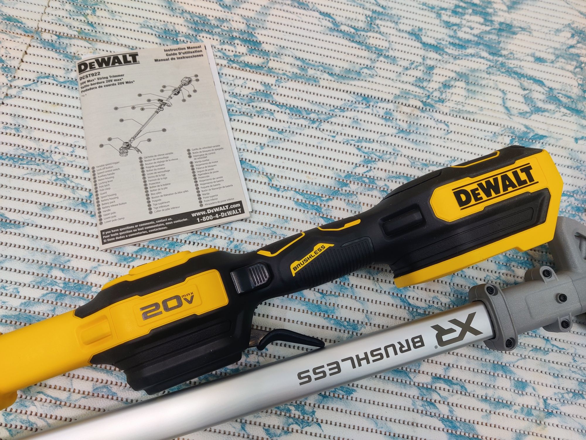 Акумуляторний тример DeWalt DCST 922 XR. 20V Max. Brushless. Триммер.