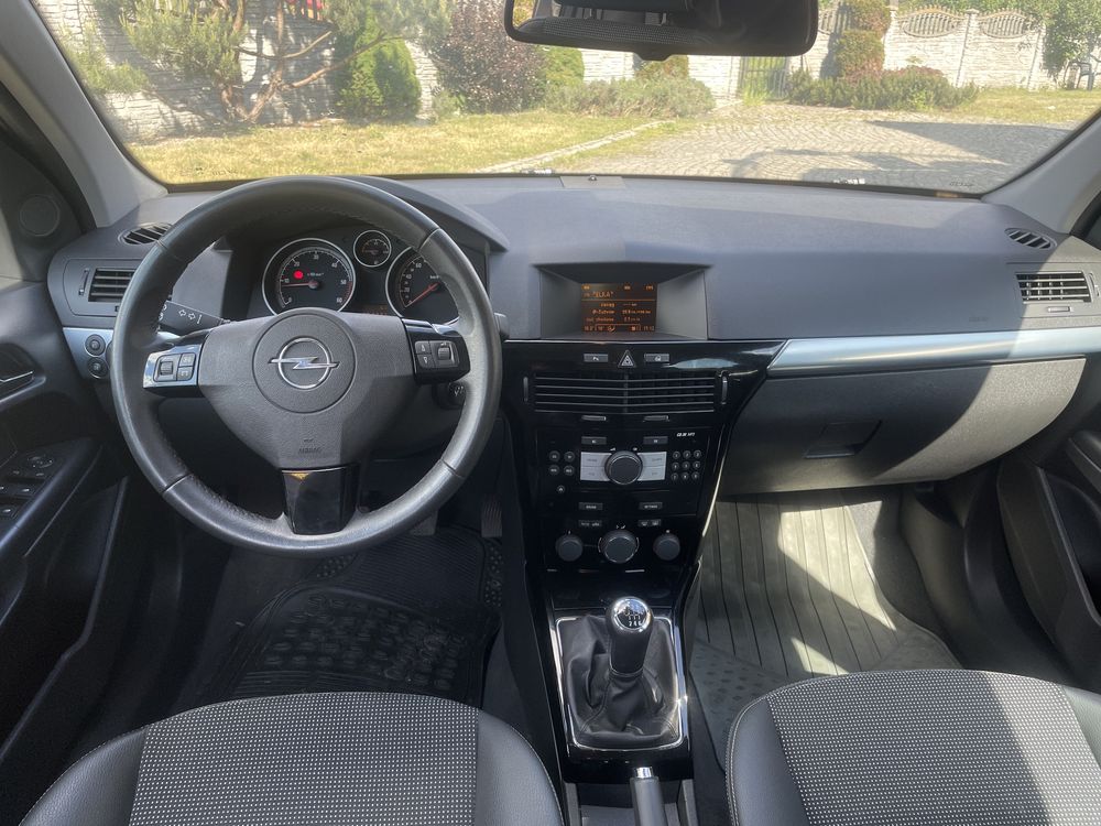 Opel Astra H 1.7 EcoFlex Kombi Klima STAN BDB