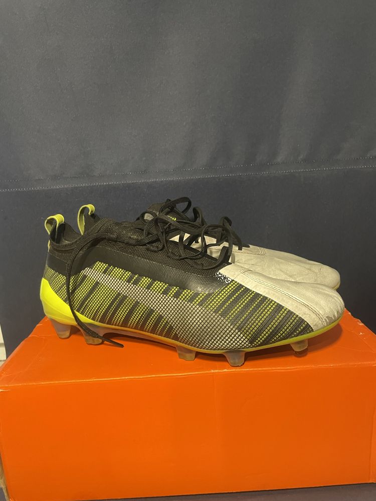 Професійні бутси Puma One