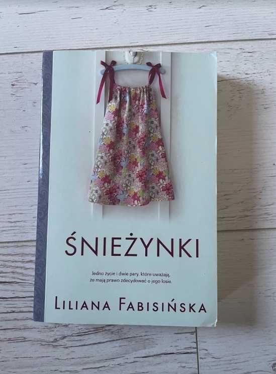 Książka "Śnieżynki" Liliana Fabisińska