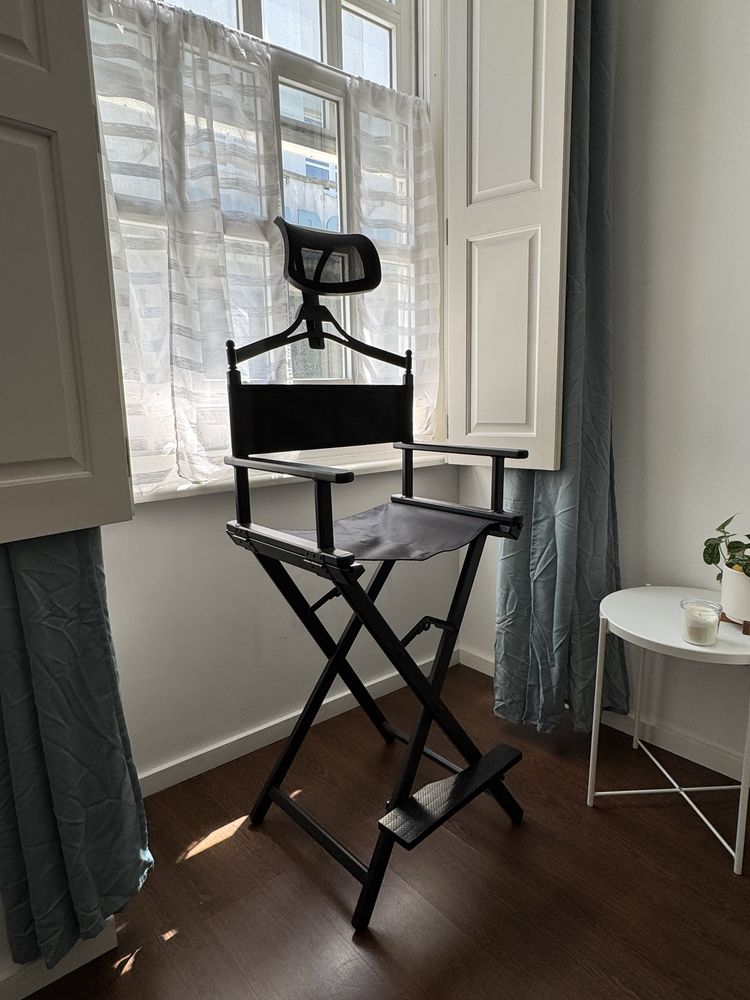 Cadeira de maquilhagem NOVA de aluminio com encosto