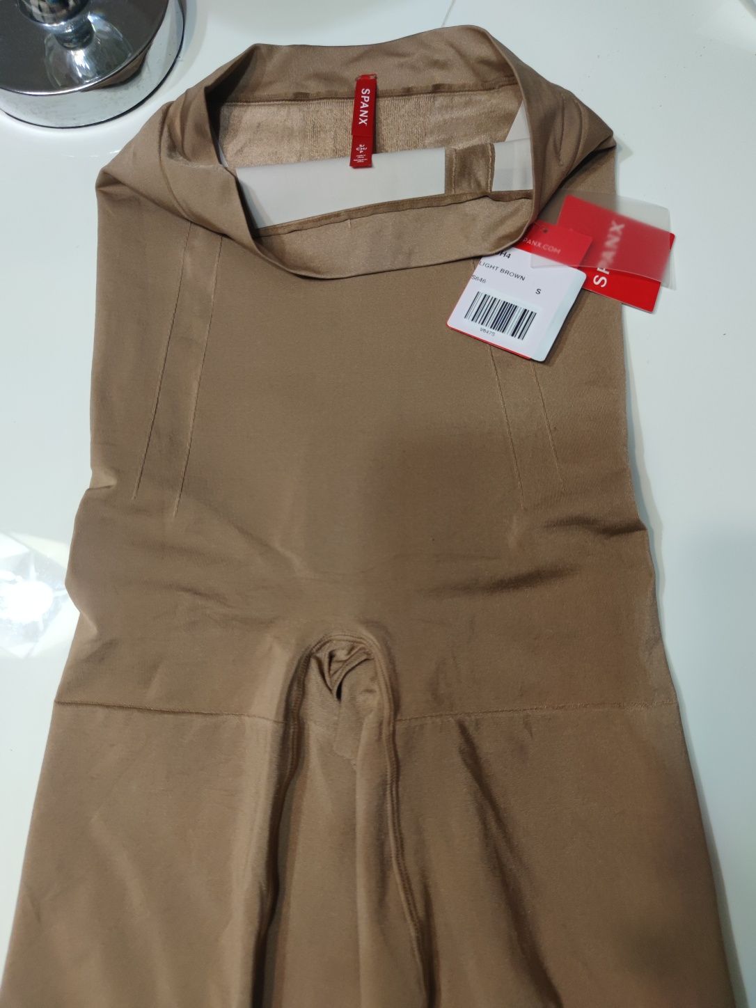 Body modelujące SPANX