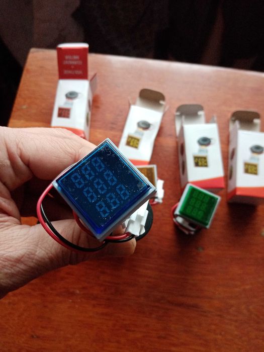 Вольтметр — амперметр — частотомір.