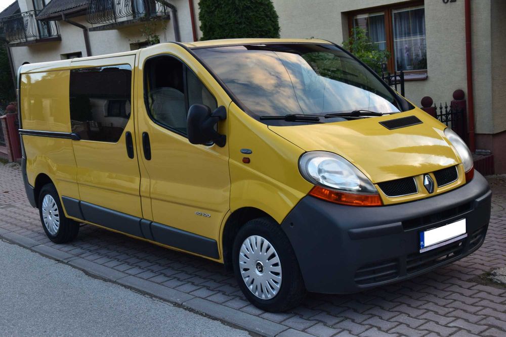 Renault TRAFIC 1.9 DTI 101.KM 6-Osobowy LONG 6-biegów Klima Vivaro