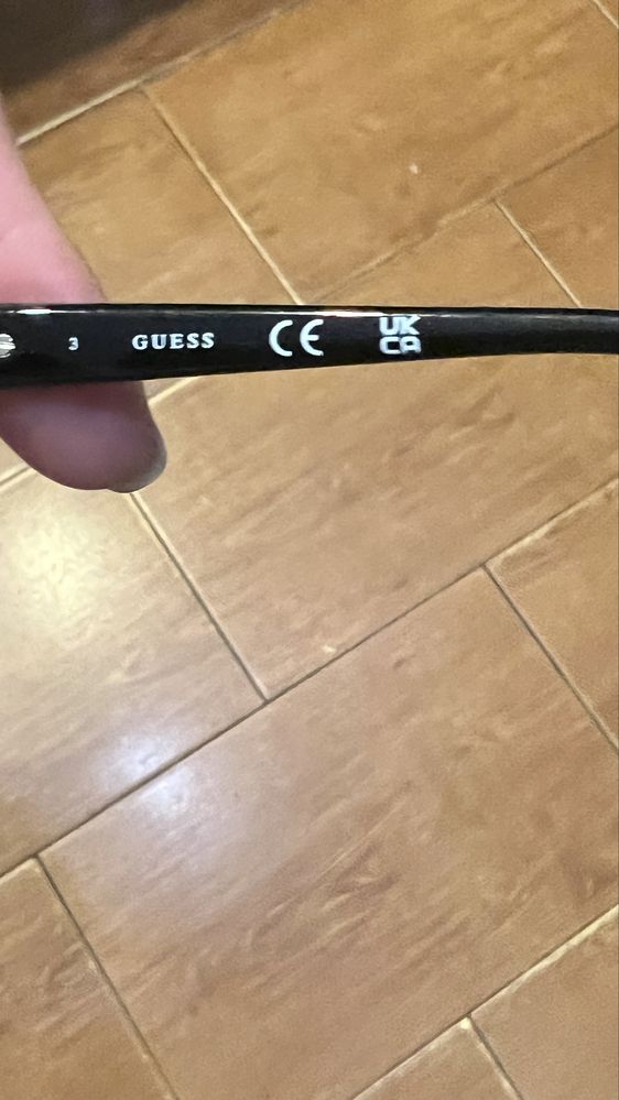Оригінальні жіночі окуляри GUESS, нові!