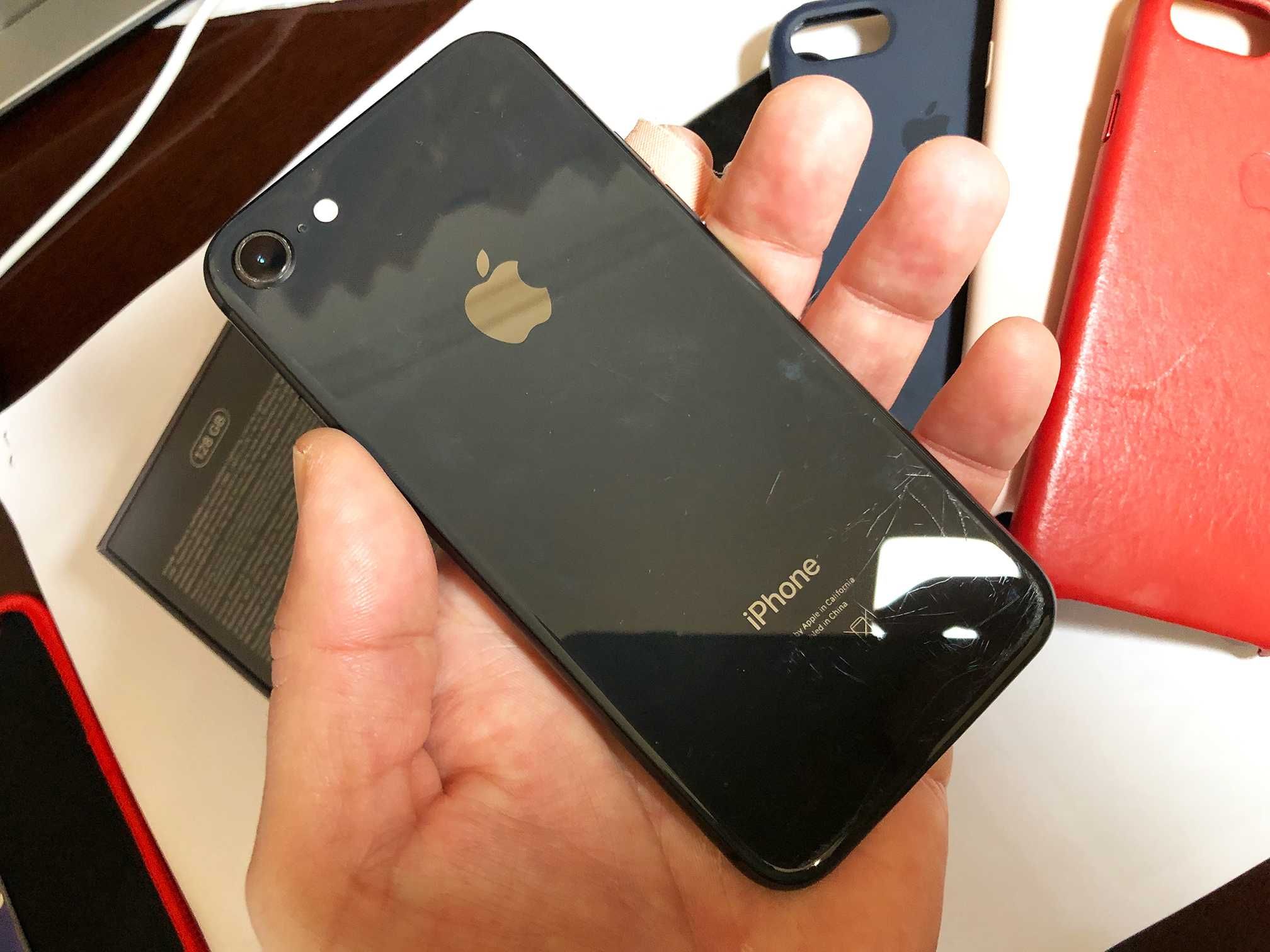 Apple iPhone 8 128 GB Space Grey - Desbloqueado