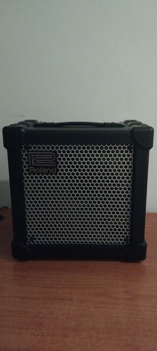 Amplificador Roland Cube 15XL