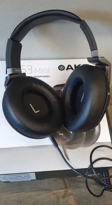 AKG K553 MKII MK2 Słuchawki studyjne nauszne zamknięte przewodowe