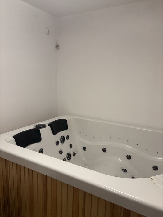Jacuzzi 3-osobowe Poolspa