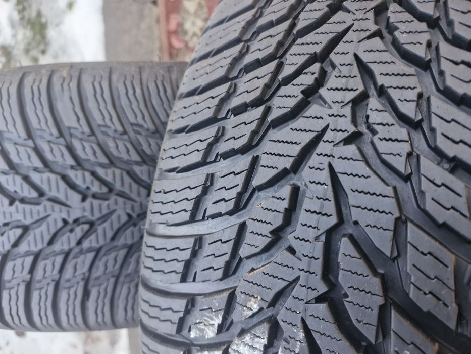 Шини 225/45r18 Nokian