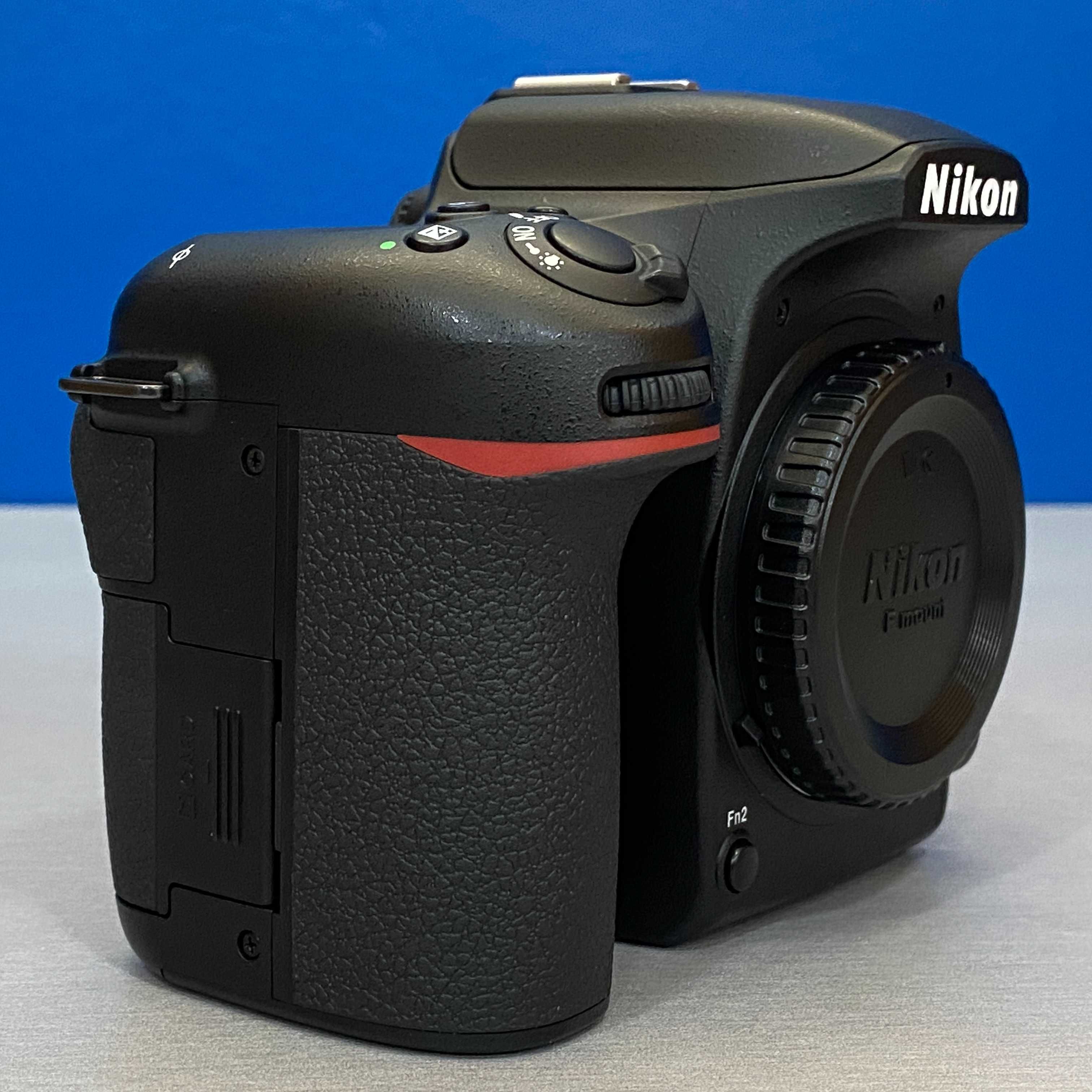 Nikon D7500 (Corpo) - 20.9MP