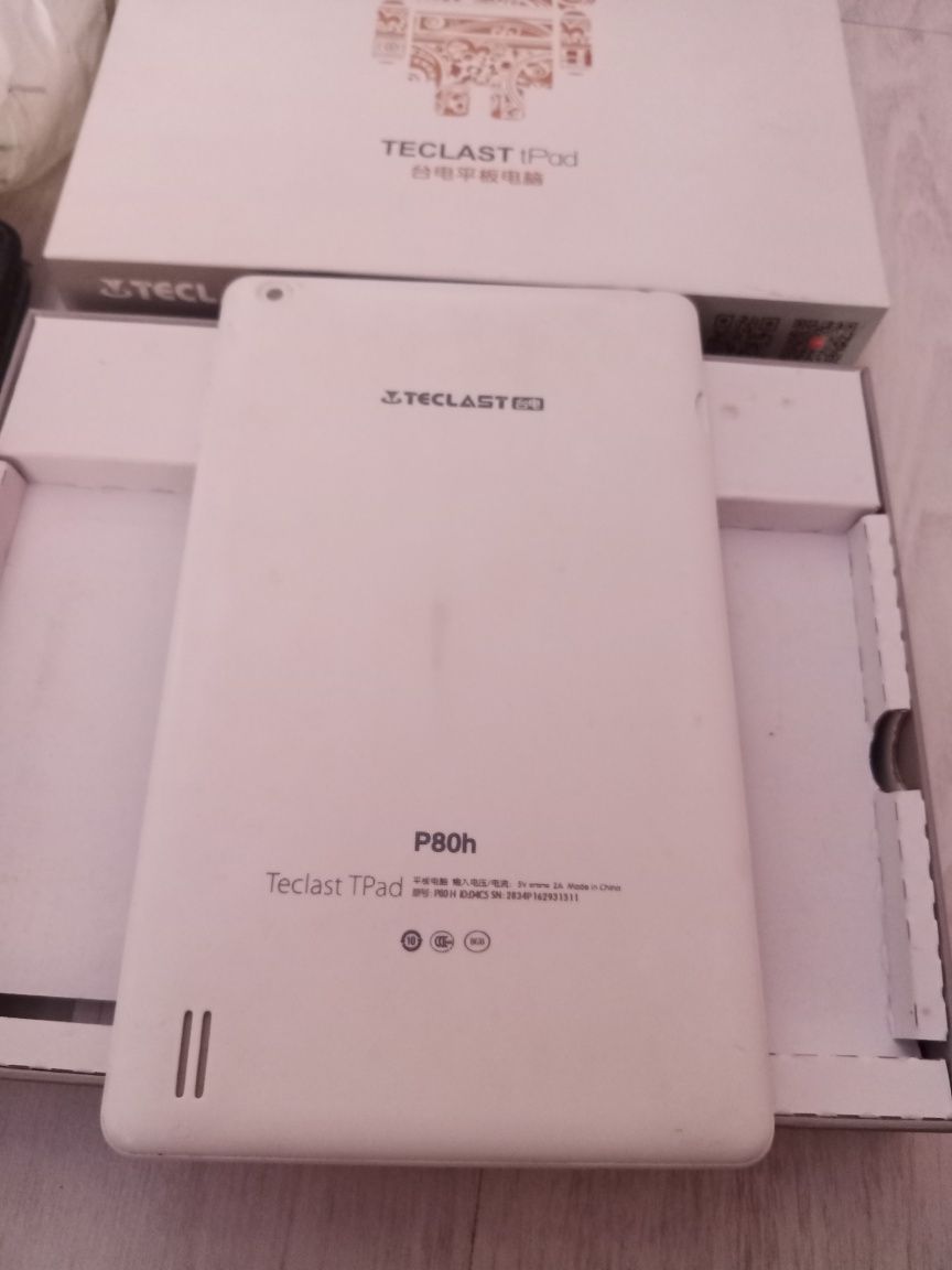 Планшет Teclast 8"