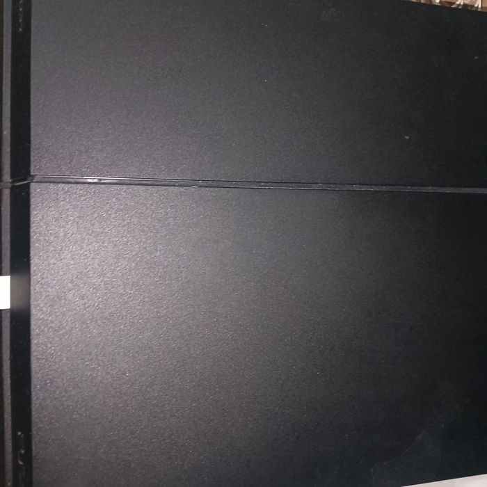 Ps 4 como nova , com comando e cabos
