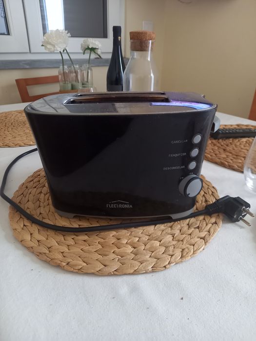 Torradeira electronia