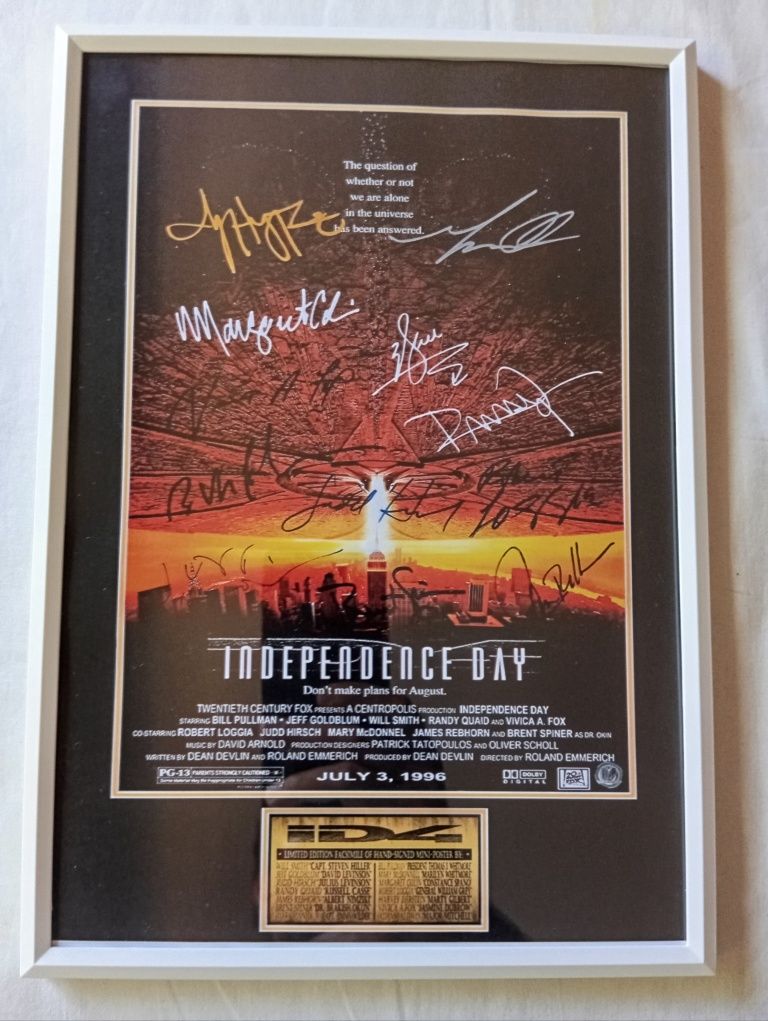 Moldura Filme Independence Day com Autógrafos (A4)