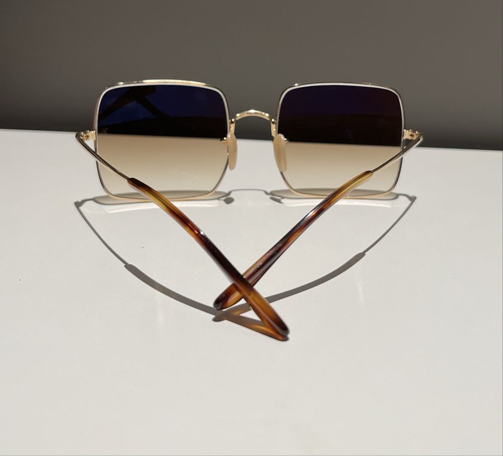 Óculos de sol Ray Ban como novos modelo super atual