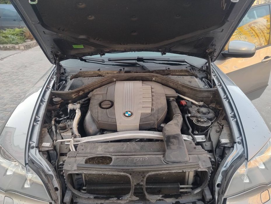 BMW X5 E70 35d,7 мість