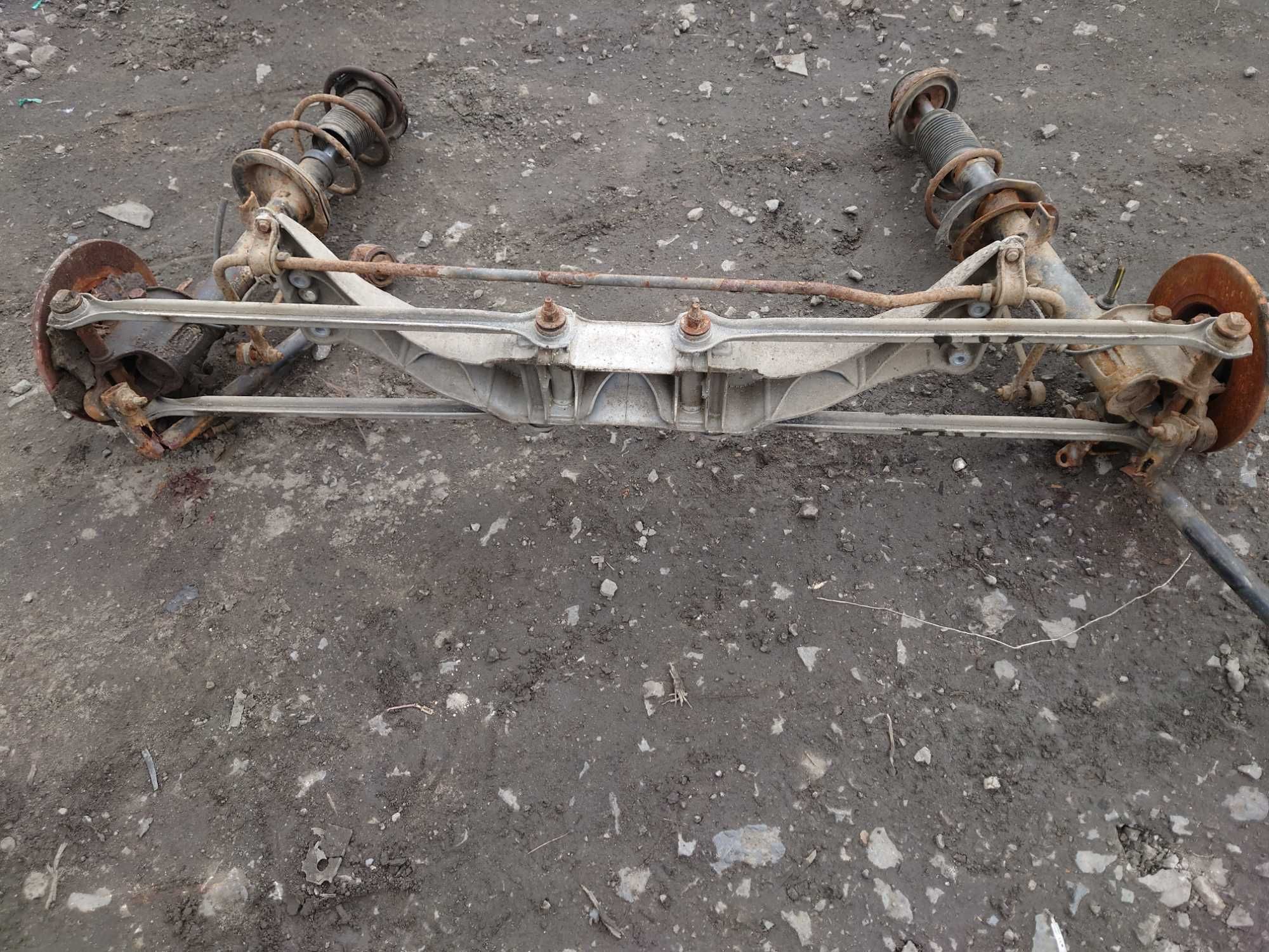 Alfa Romeo 156 Sanki Wózek Belka Tył Tylna Zawieszenia
