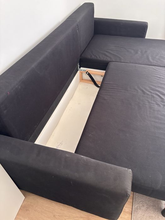 Sofá cama com arrumação