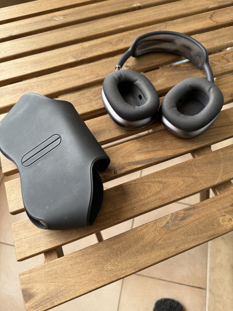 AirPods Max Cinza (Lightning) originais — com case sem acessórios