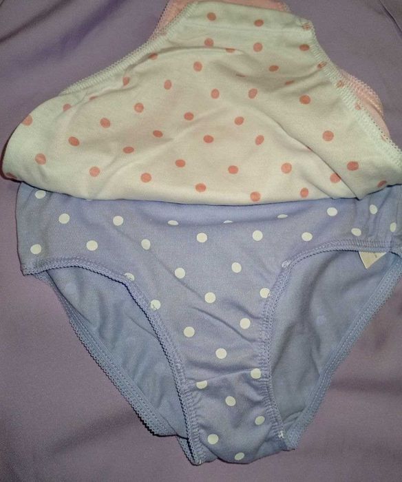 Труси 4 шт. 122-128 розмір 6-7 років Sinsay