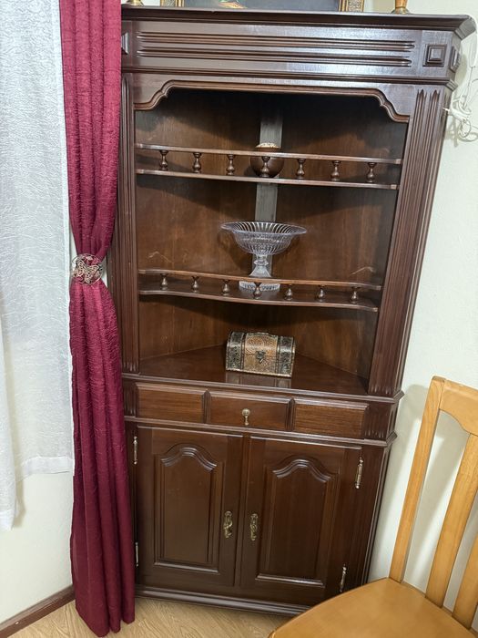 Móvel de sala de canto