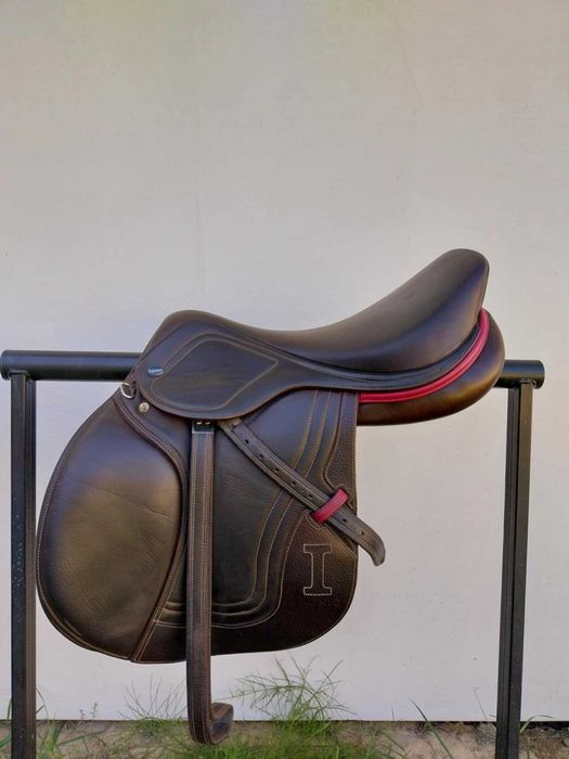 Siodło skokowe IKONIC Evolution line