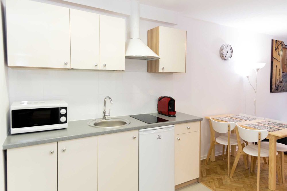 Mieszkanie na godziny, doby, noce, pełna dyskrecja, centrum Warszawy.